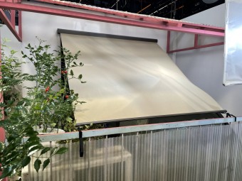 シェード2 132753e27fe5446ec6188b05fc080676